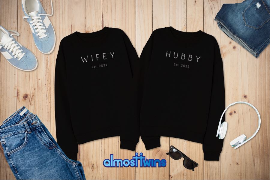 Hubby Wifey matching couple sweatshirts set